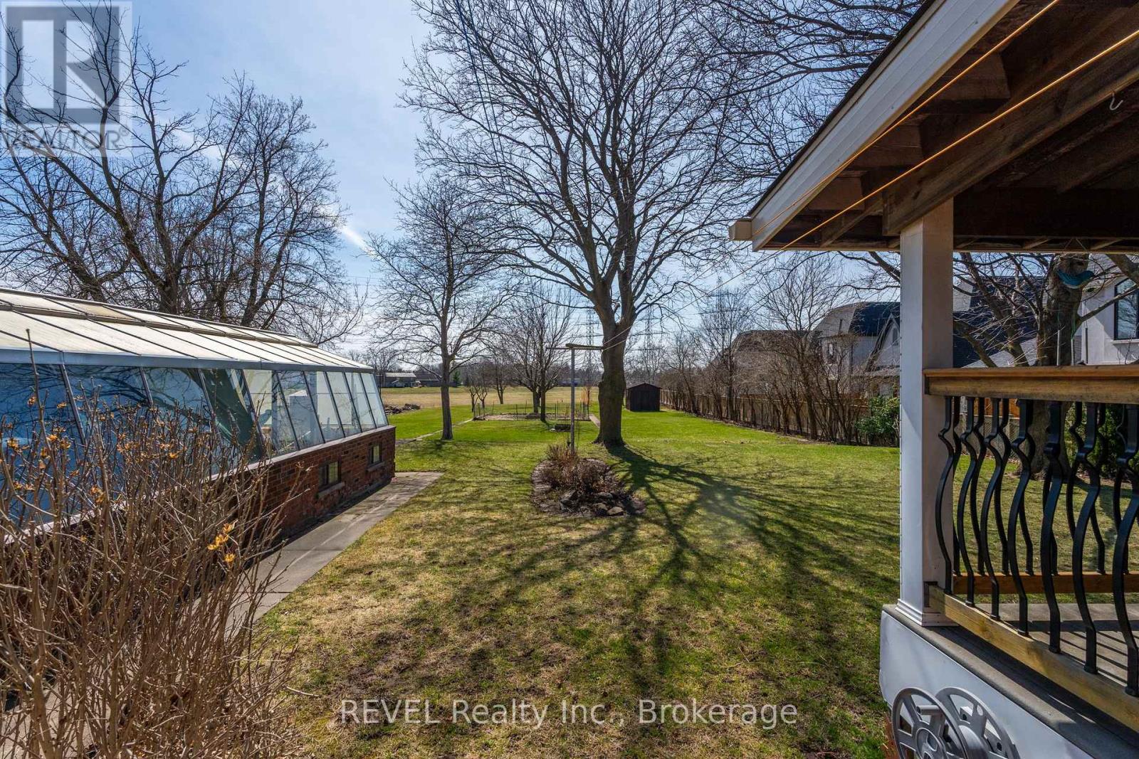 6398 Mountain Road, Niagara Falls (Stamford), Ontario  L2E 6S4 - Photo 32 - X12068864