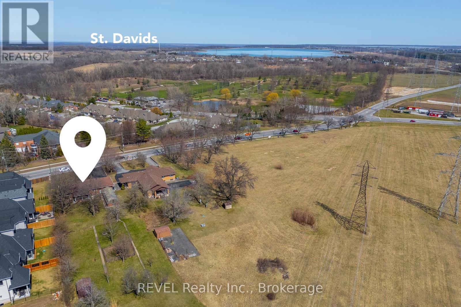 6398 Mountain Road, Niagara Falls (Stamford), Ontario  L2E 6S4 - Photo 42 - X12068864