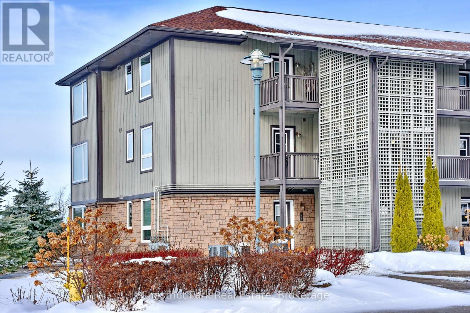 650 Johnston Park Avenue, Collingwood, Ontario  L9Y 5C7 - Photo 2 - S12068806