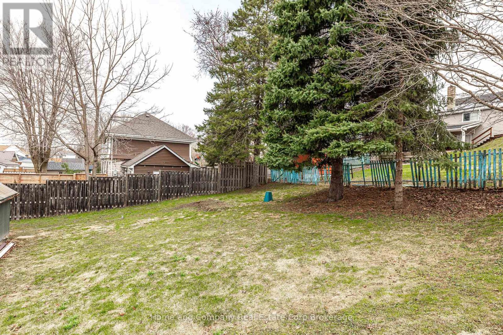297 Wellington Street S, St. Marys, Ontario  N4X 1C5 - Photo 38 - X12068901