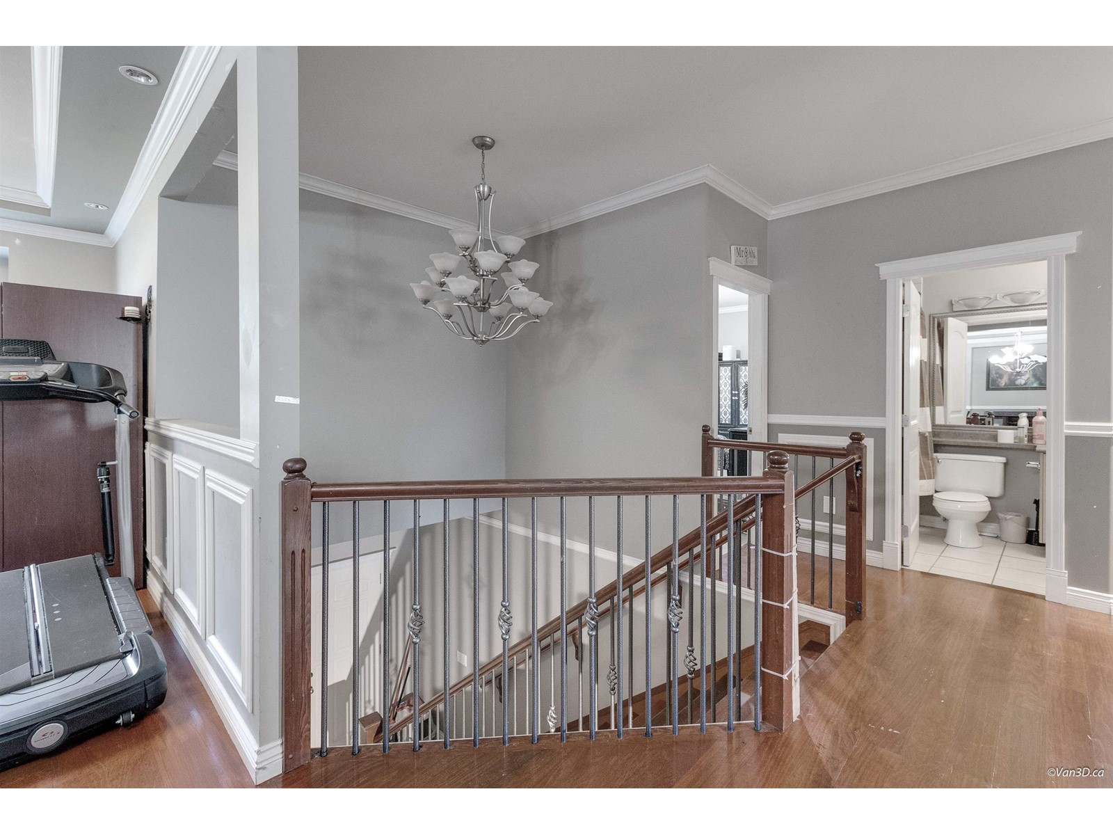 Property at 14922 102A AVENUE image 4