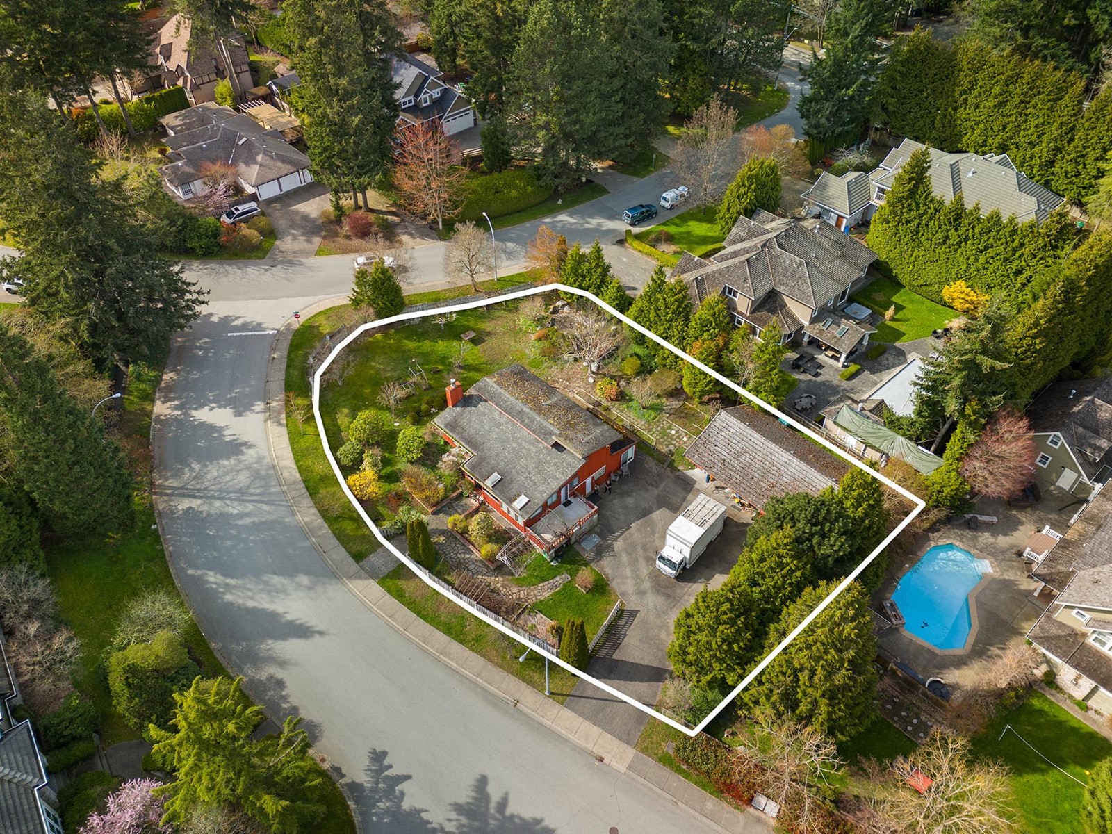 Property at 13201 23A AVENUE image 3