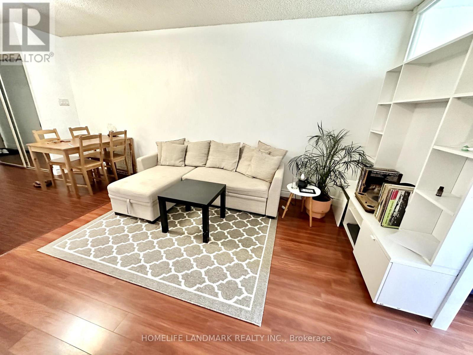 1019 - 1001 BAY STREET, Toronto, Ontario