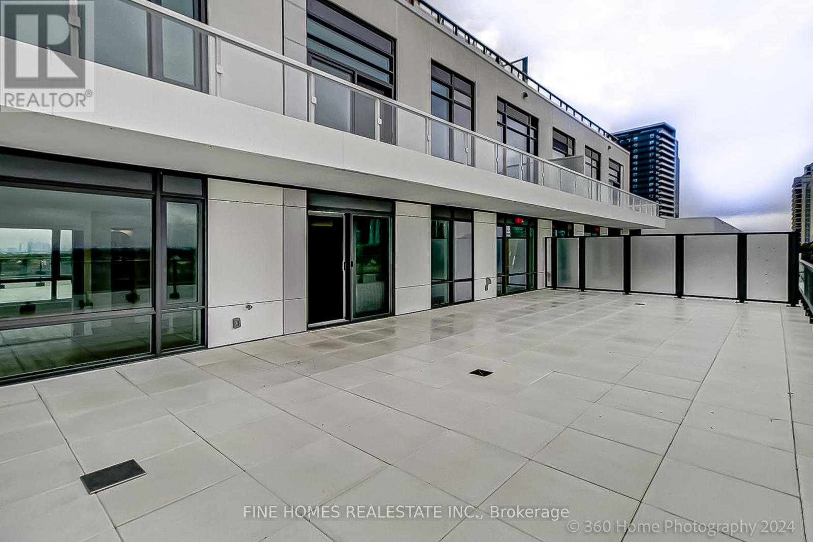 712 - 8 Beverley Glen Boulevard, Vaughan, Ontario  L4J 0L4 - Photo 25 - N12068826