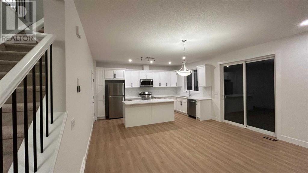Property at 20 Cityline Mount NE image 4