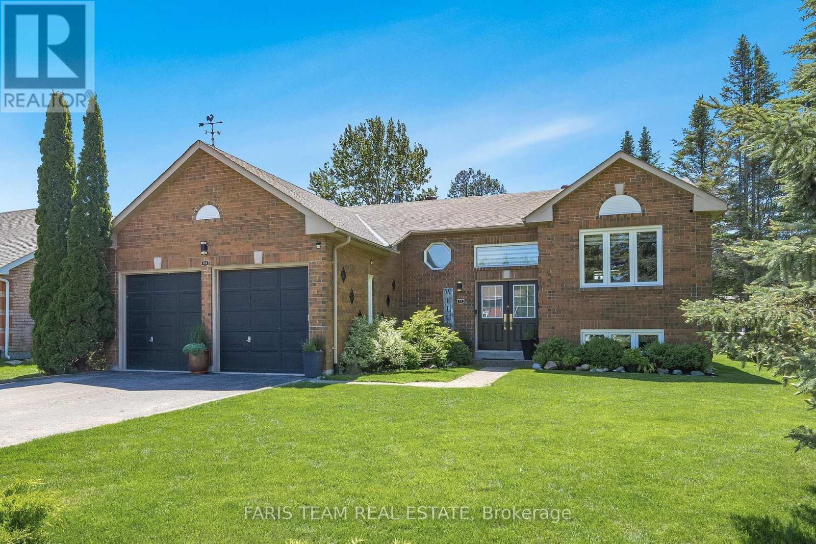 Property at 64 ROYAL BEECH DRIVE image 3