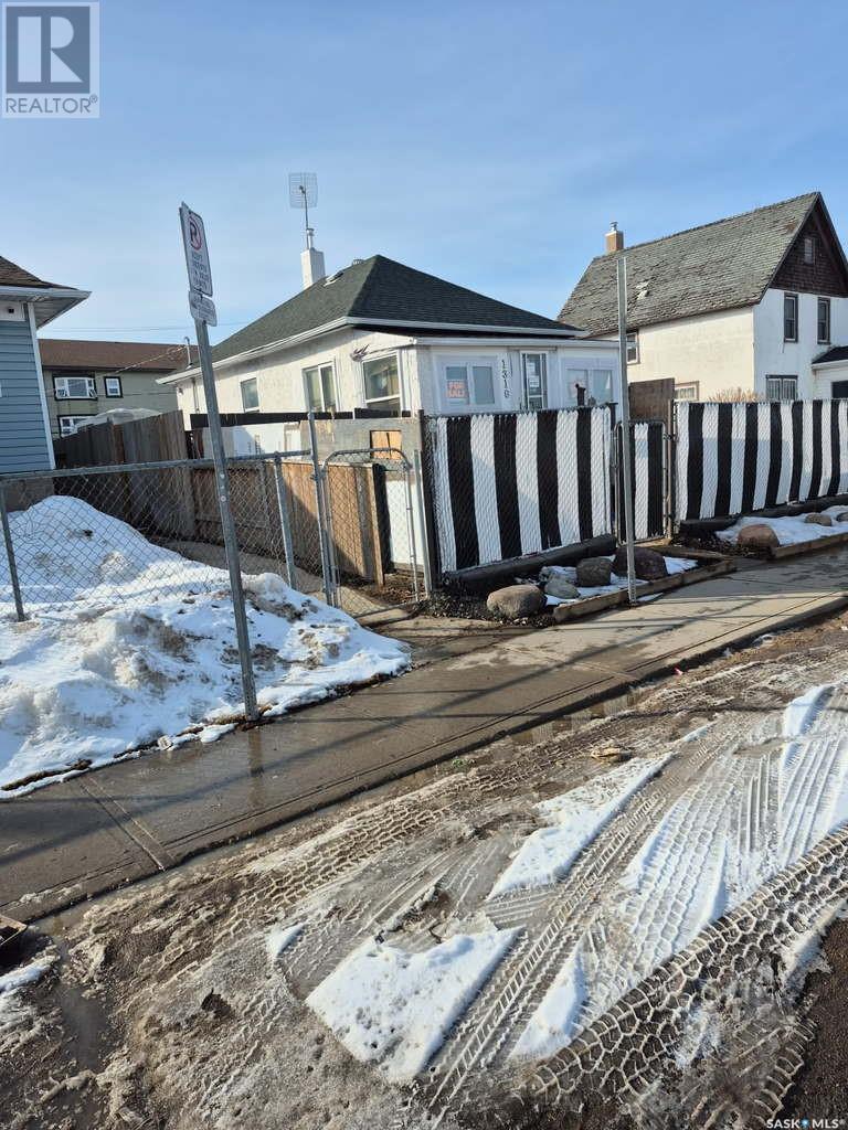 Property at 1316 Angus STREET image 3