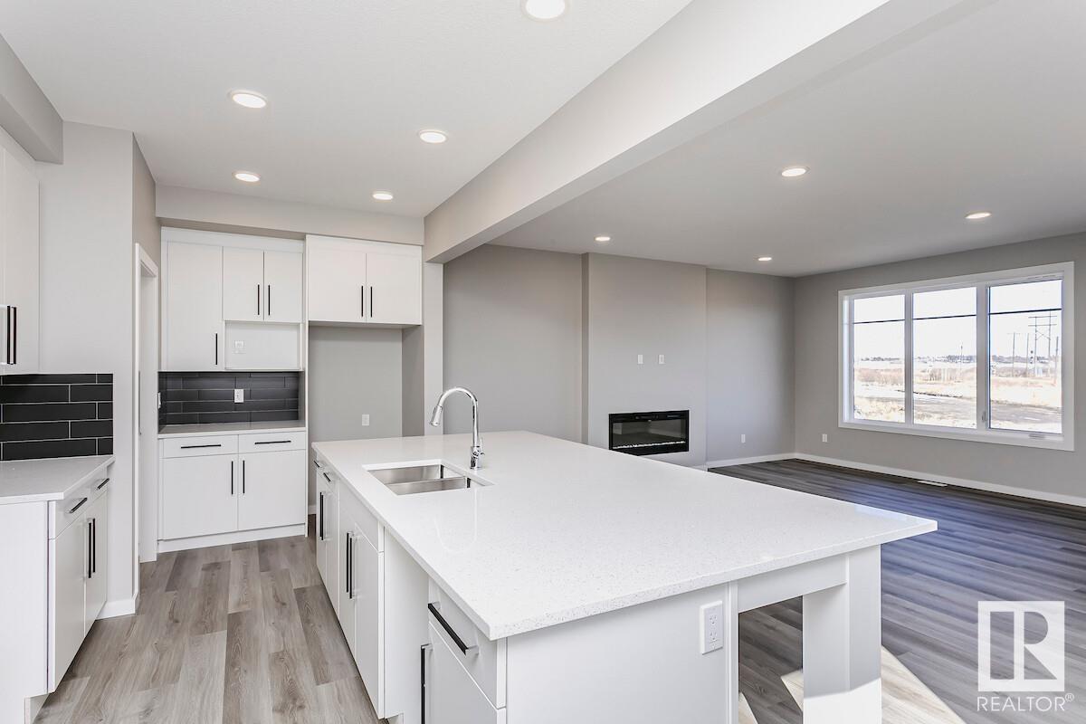 Property at 2369 Egret WY NW image 3