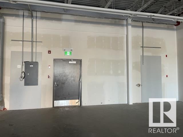 4367 167 Av Nw, Edmonton, Alberta  T5Y 3Y2 - Photo 4 - E4429621