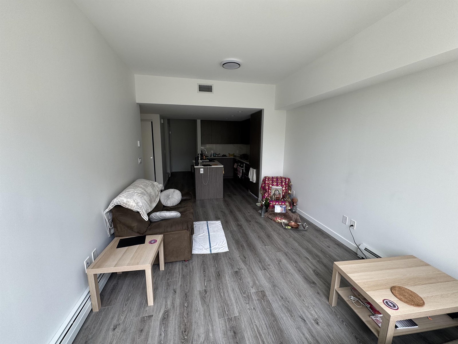 Th4 13350 Central Avenue, Surrey, British Columbia  V3T 0S1 - Photo 3 - R2987480