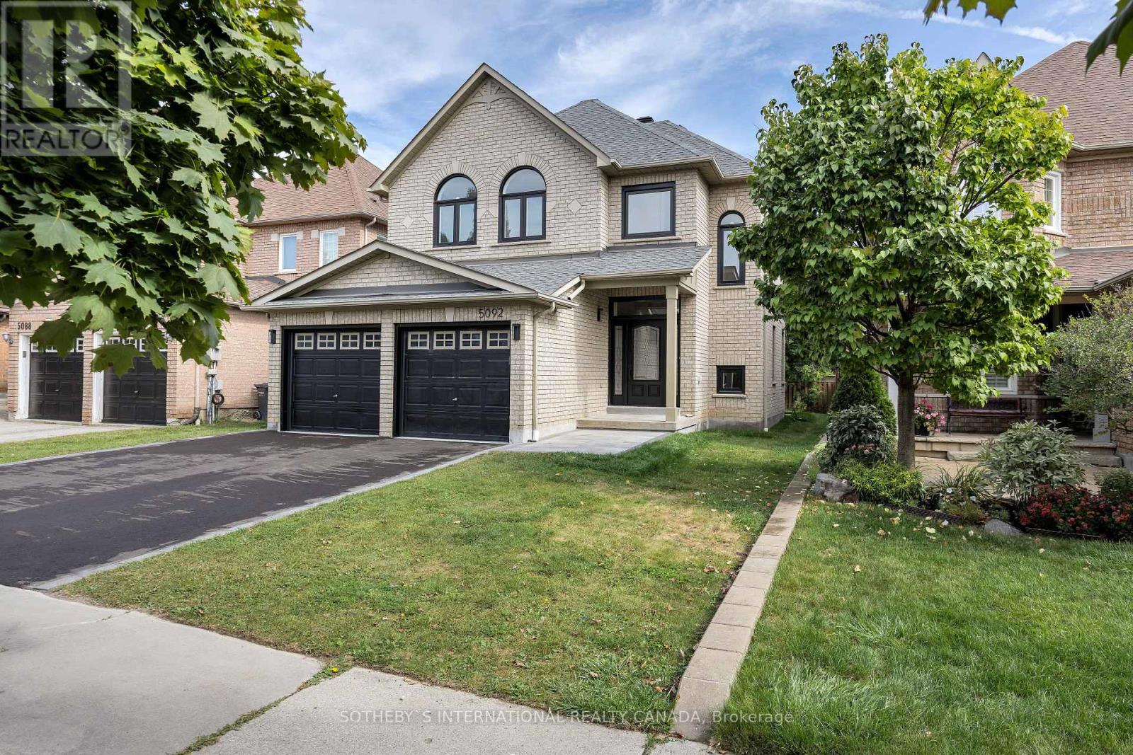 Property at 5092 FORESTWALK CIRCLE image 1