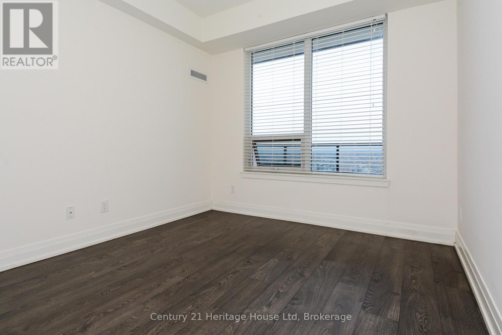 2304 - 3600 Highway 7 Highway, Vaughan, Ontario  L4L 0G7 - Photo 10 - N12041048