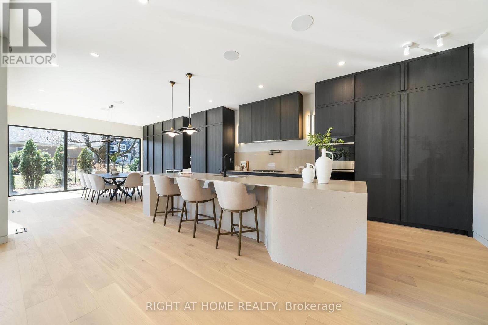 Property at 16 JOANNE COURT image 4