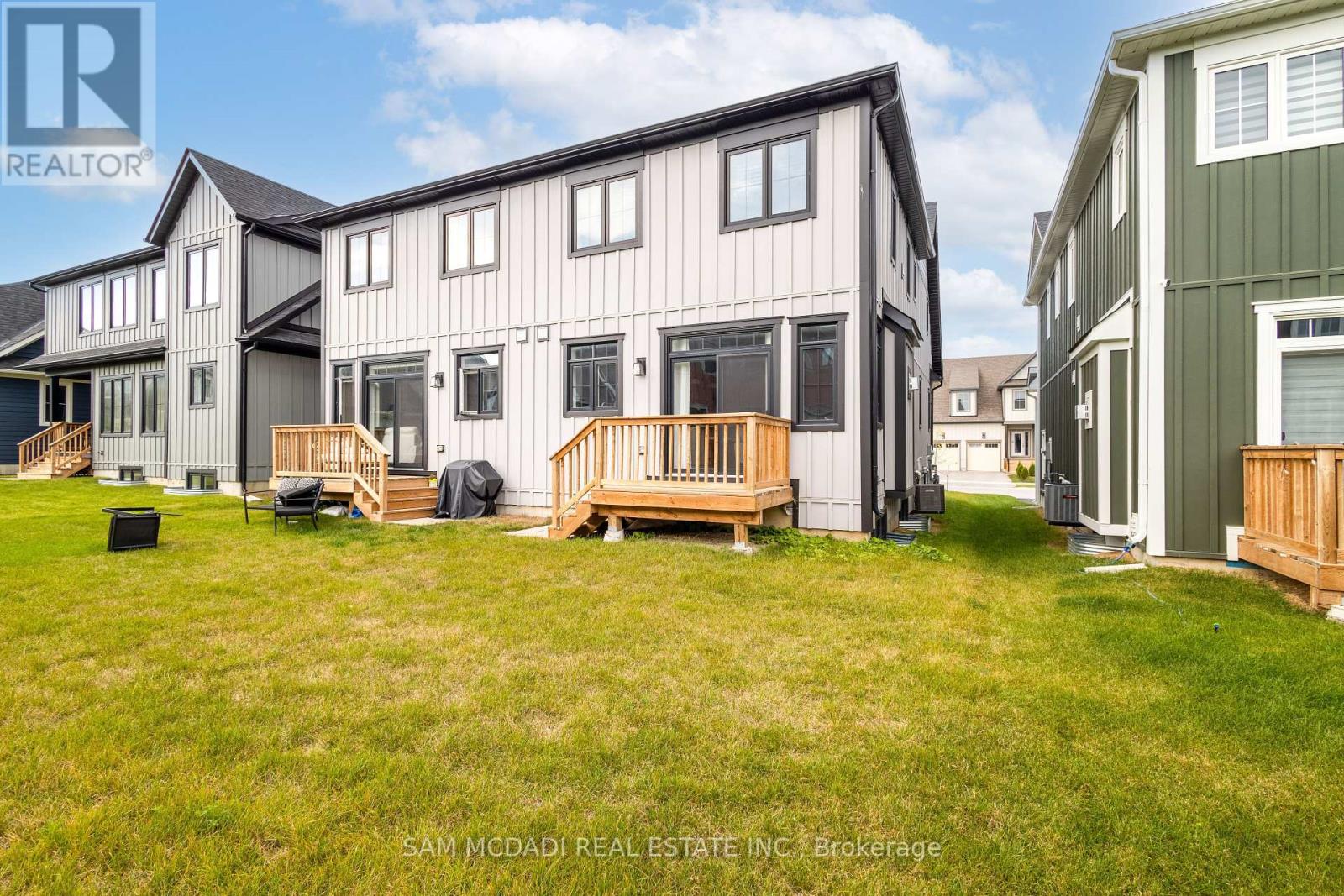 121 Black Willow Crescent, Blue Mountains, Ontario  L9Y 0R4 - Photo 29 - X12068776