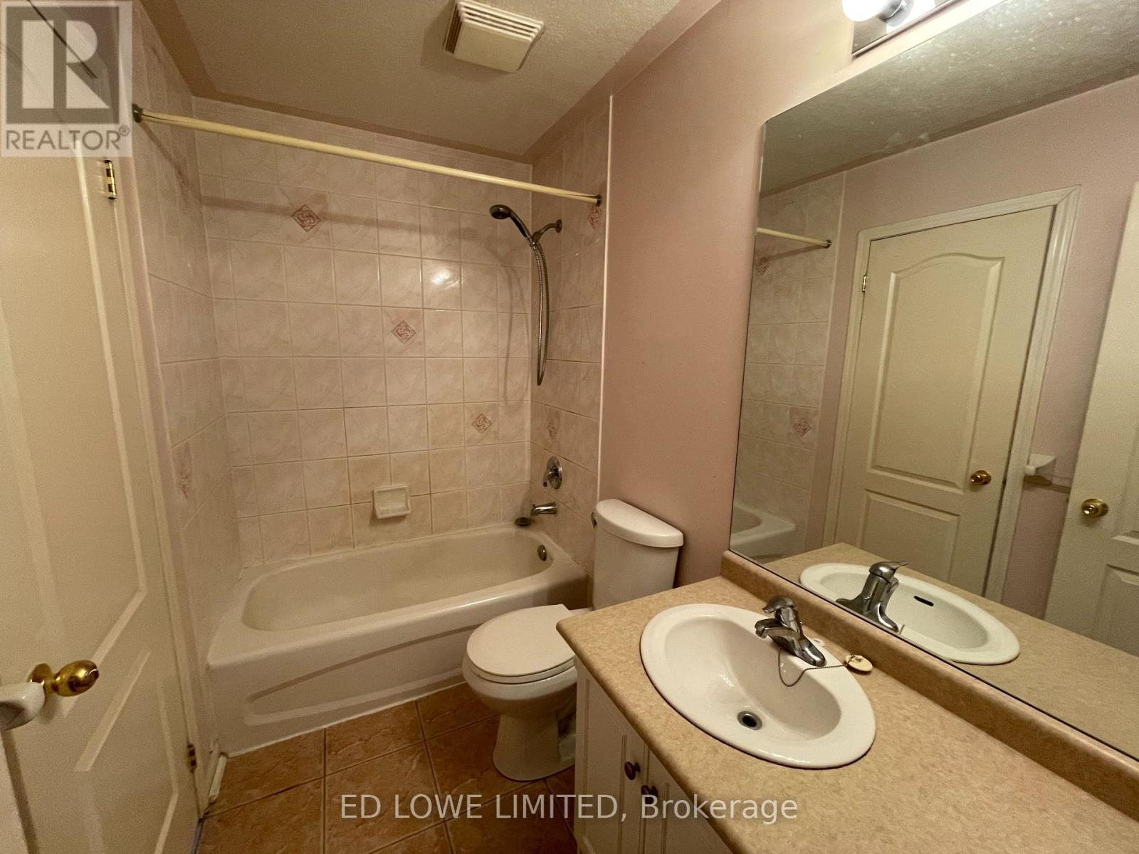 18 - 488 Yonge Street, Barrie, Ontario  L4N 4E2 - Photo 10 - S12059895