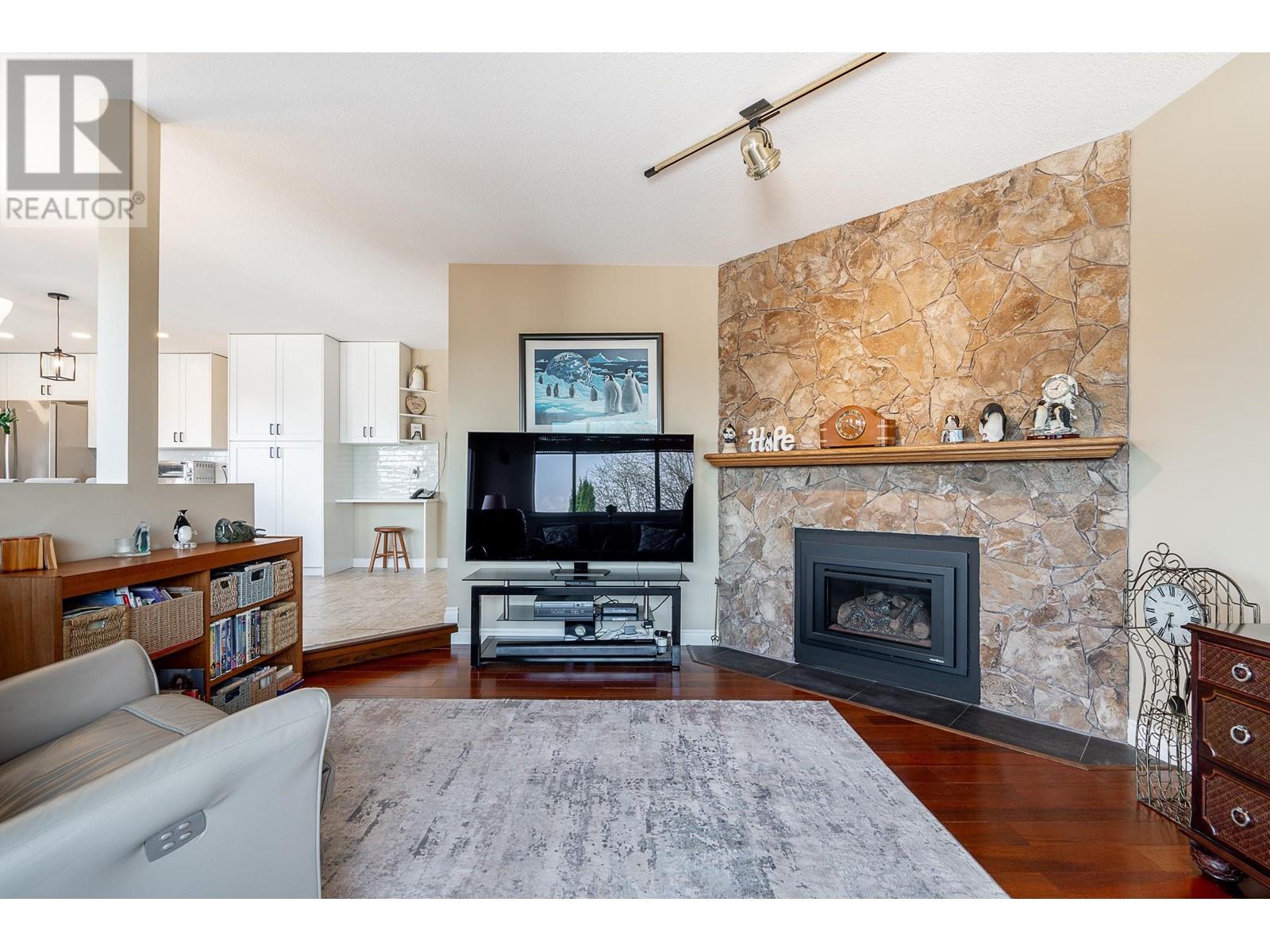 664 Swan Place, Coquitlam, British Columbia  V3C 5R8 - Photo 13 - R2987355