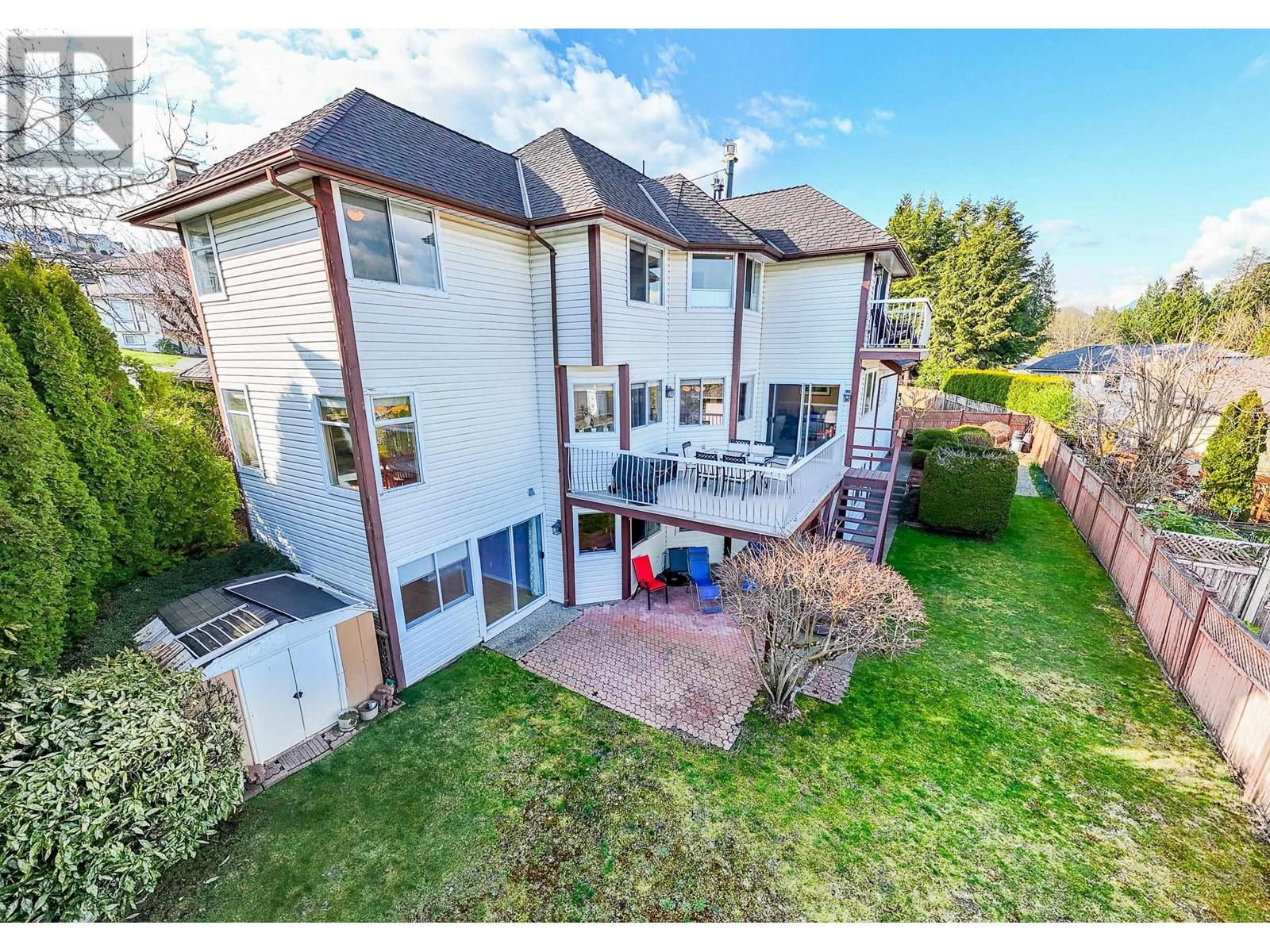 664 Swan Place, Coquitlam, British Columbia  V3C 5R8 - Photo 35 - R2987355
