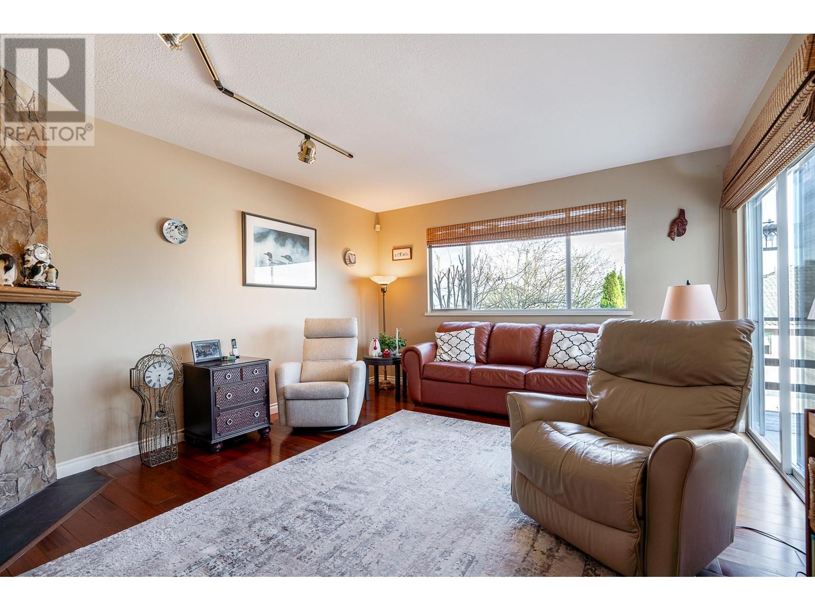 664 Swan Place, Coquitlam, British Columbia  V3C 5R8 - Photo 12 - R2987355