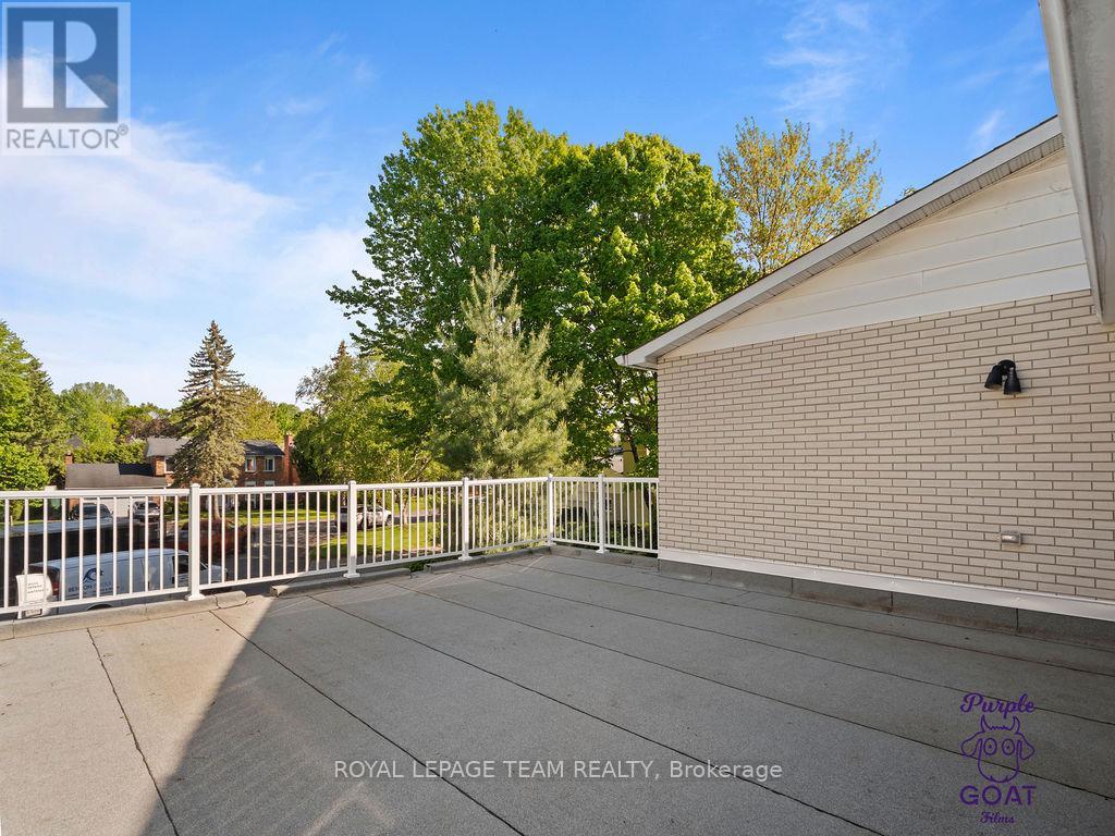 5 Erinlea Court, Ottawa, Ontario  K2E 7C8 - Photo 39 - X12068950