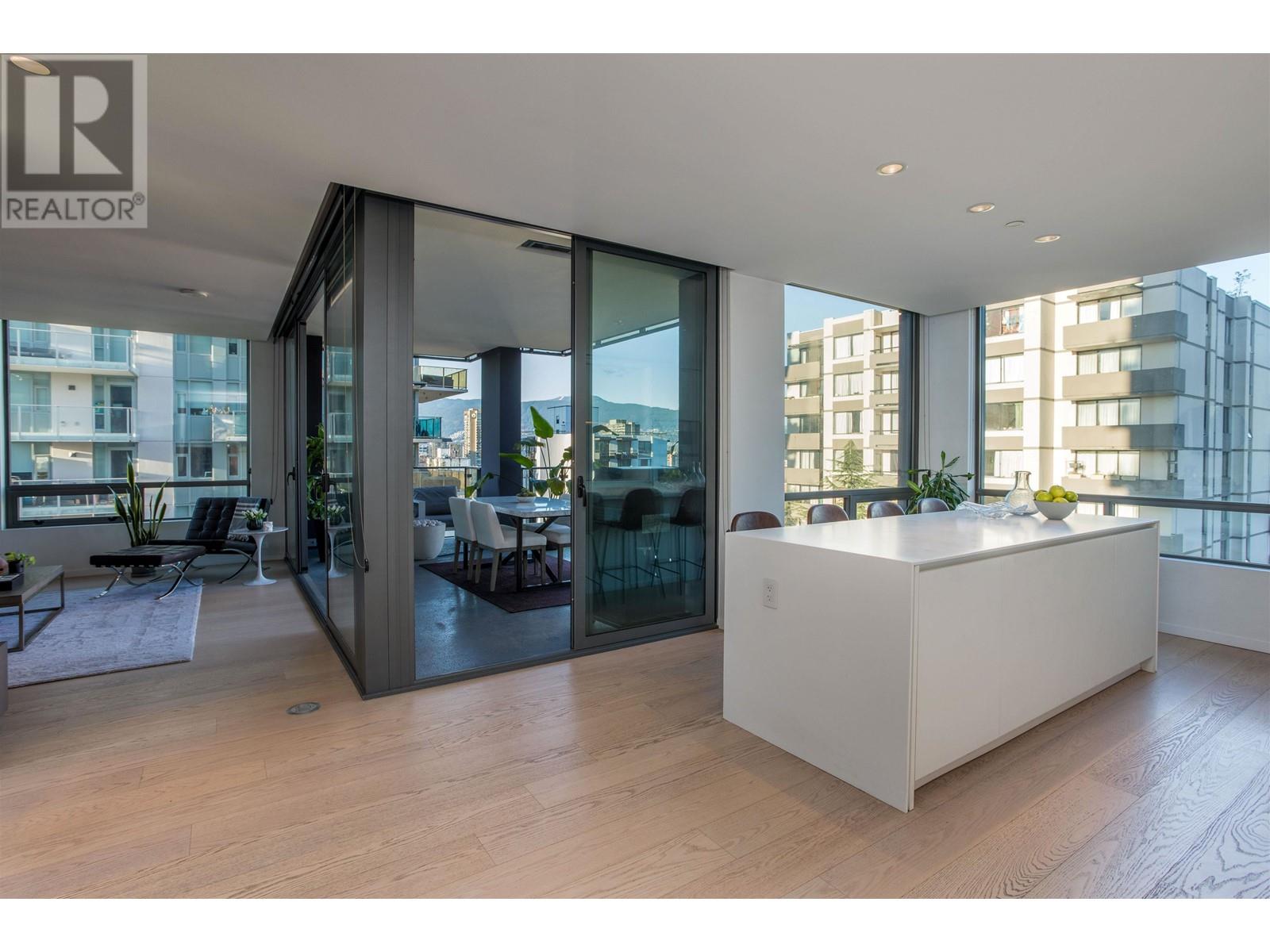 704 1171 Jervis Street, Vancouver, British Columbia  V6E 0C9 - Photo 3 - R2958360