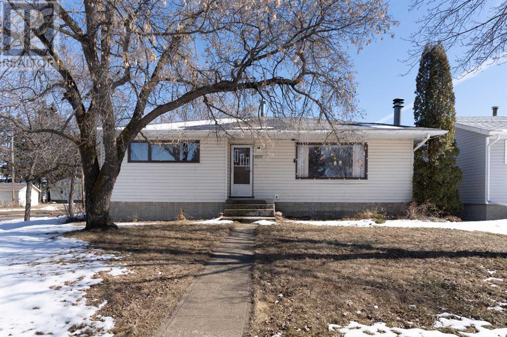 5037 53 Street, daysland, Alberta