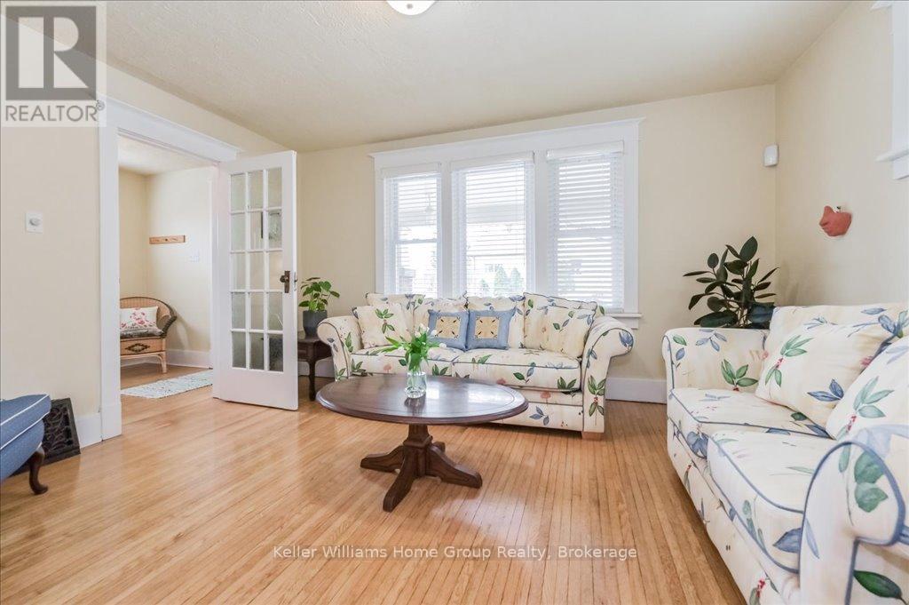 260 Provost Lane, Centre Wellington, Ontario  N1M 2M8 - Photo 8 - X12068992