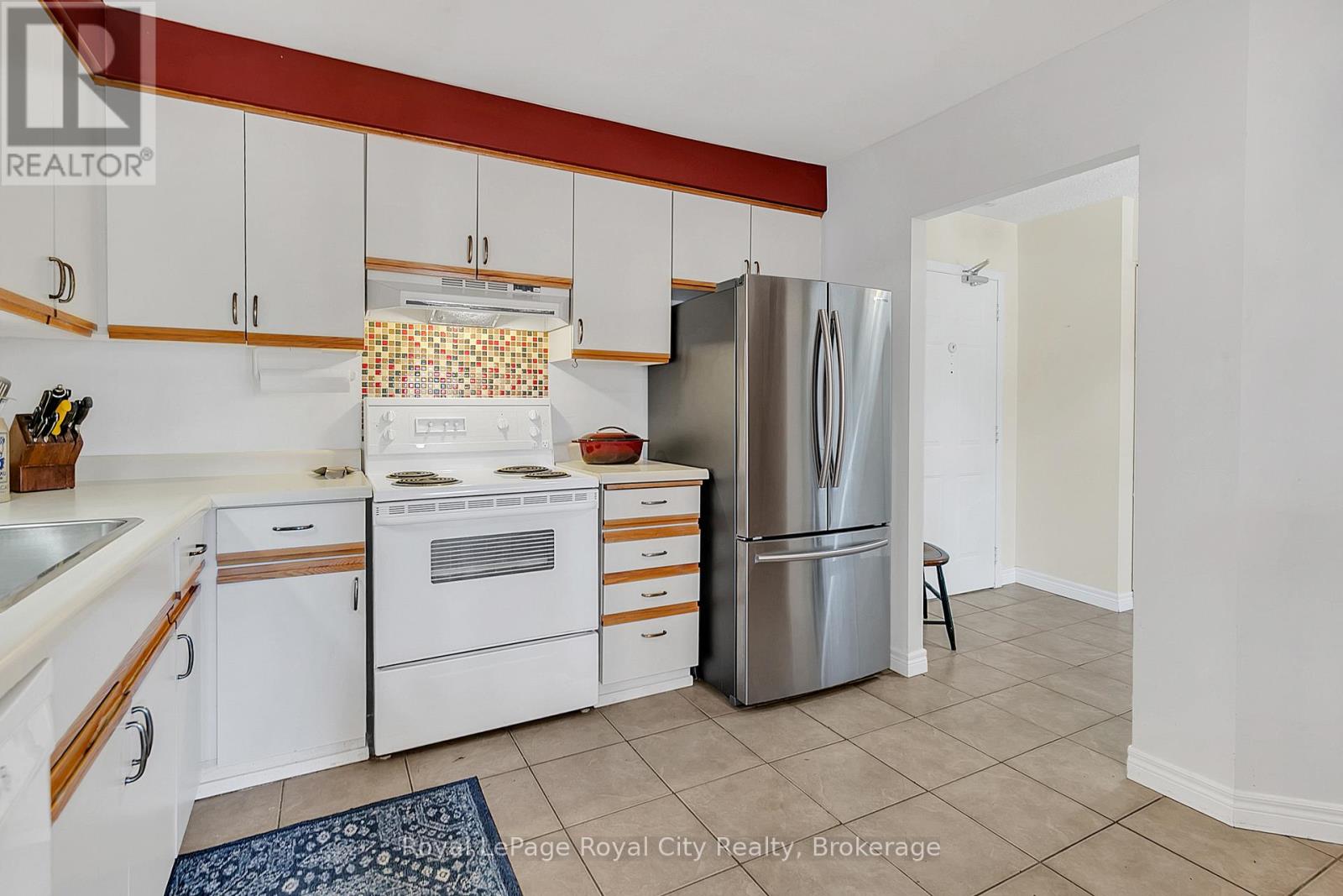 303 - 200 River Street, Centre Wellington, Ontario  N1M 3H8 - Photo 8 - X12069061