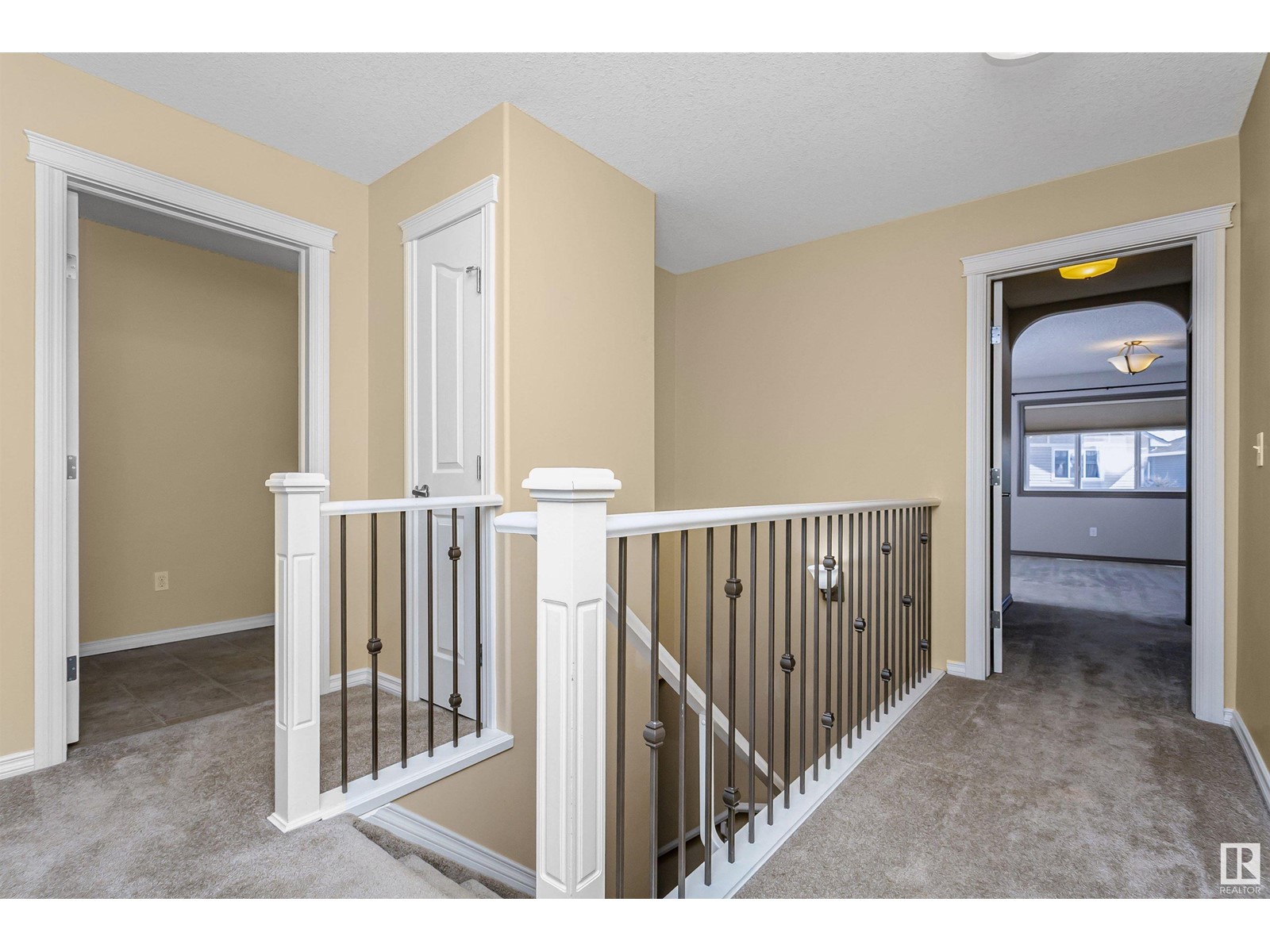 Property at #8 735 85 ST SW image 3