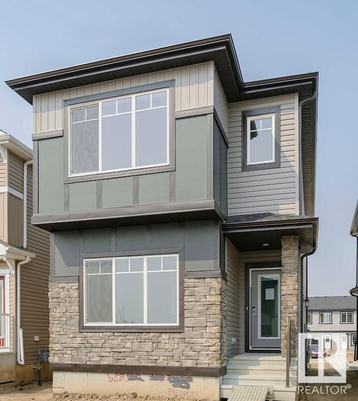 Property at 343 Edgemont DR NW image 1