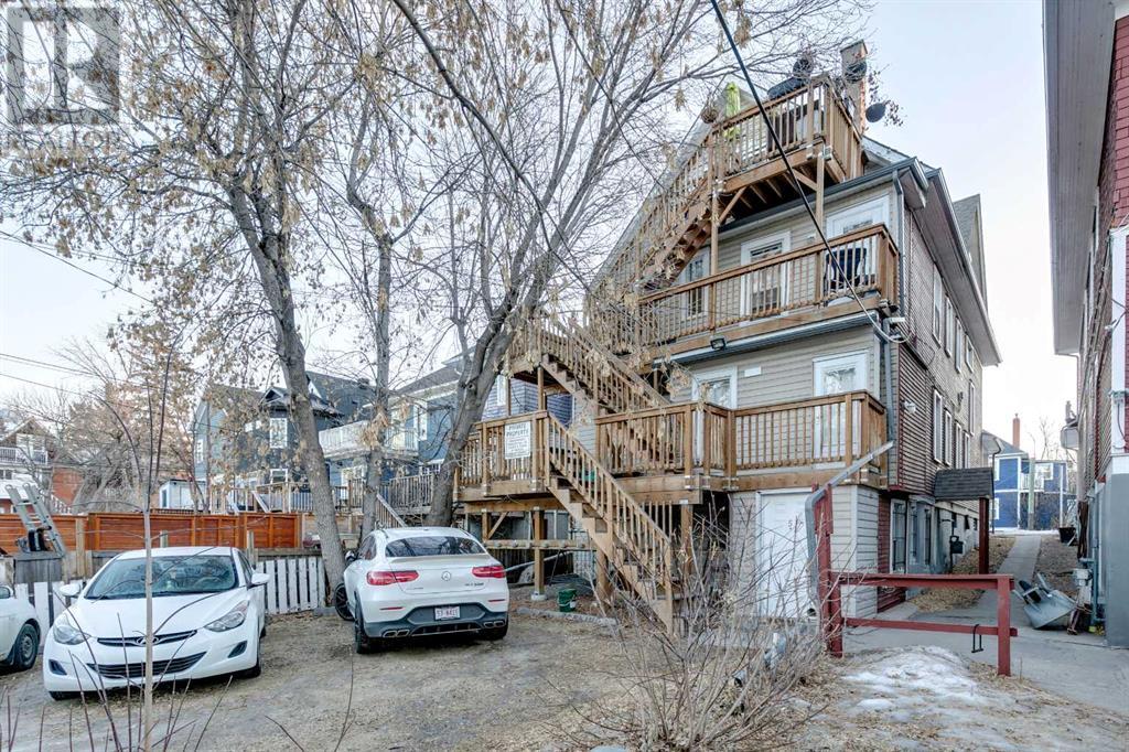 Property at 2119 5 Street SW image 3