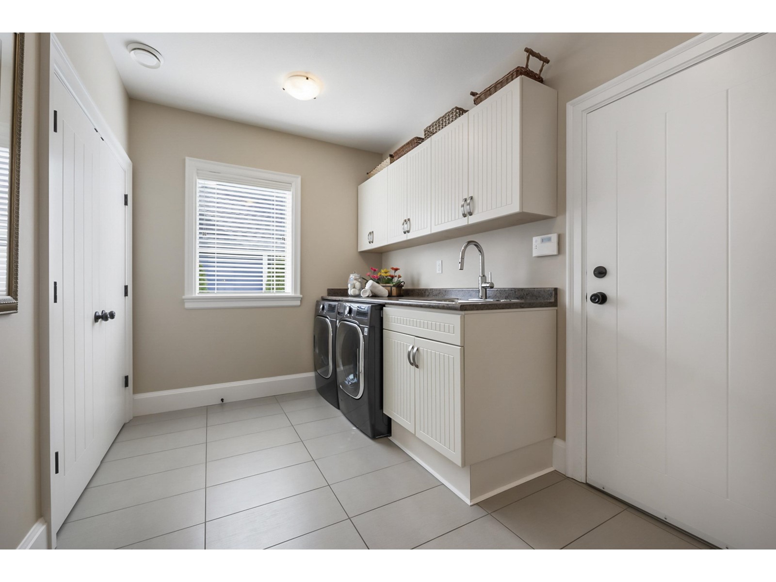 20546 94 Avenue, Langley, British Columbia  V1M 1Z1 - Photo 14 - R2985333