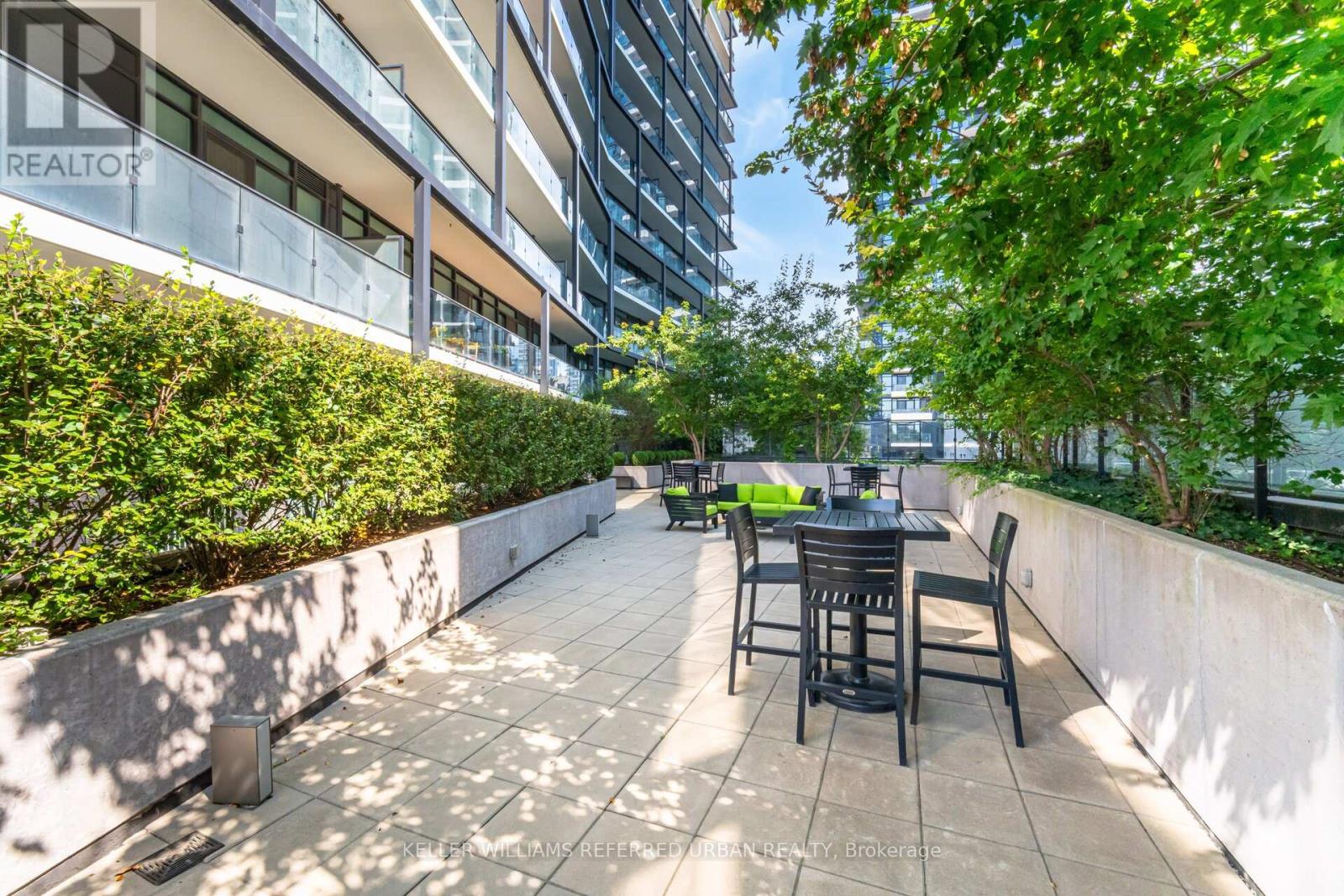 1811 - 125 Peter Street, Toronto, Ontario  M5V 0M2 - Photo 32 - C12068964