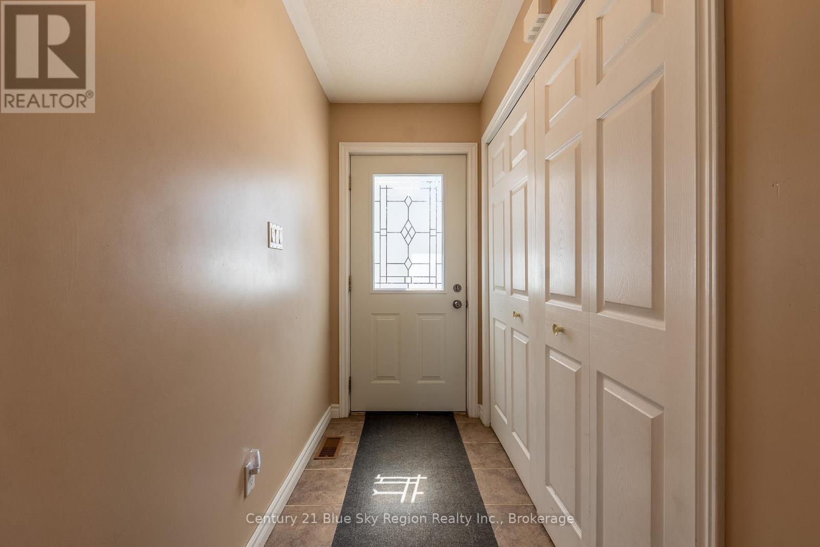 1055e Argo Run, Mattawa, Ontario  P0H 1V0 - Photo 8 - X12067007