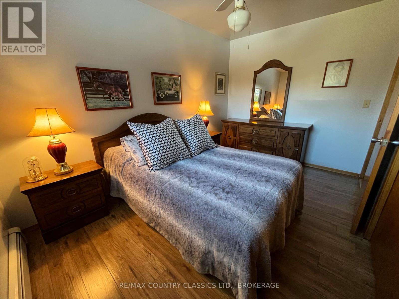 35 Clement Street, Addington Highlands, Ontario  K0H 1P0 - Photo 20 - X12052764