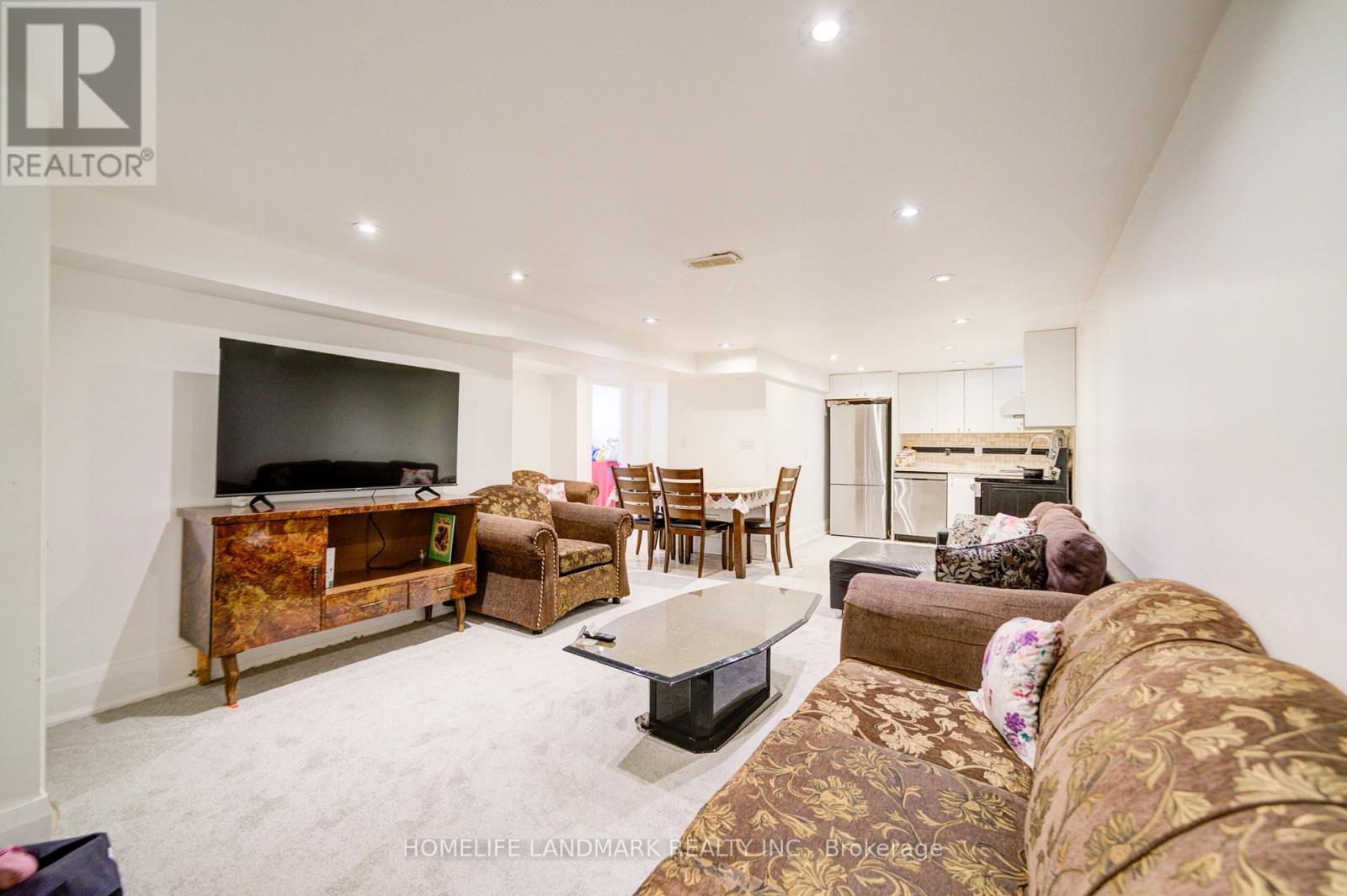 65 Cuffley Crescent S, Toronto, Ontario  M3K 1X4 - Photo 23 - W12069002