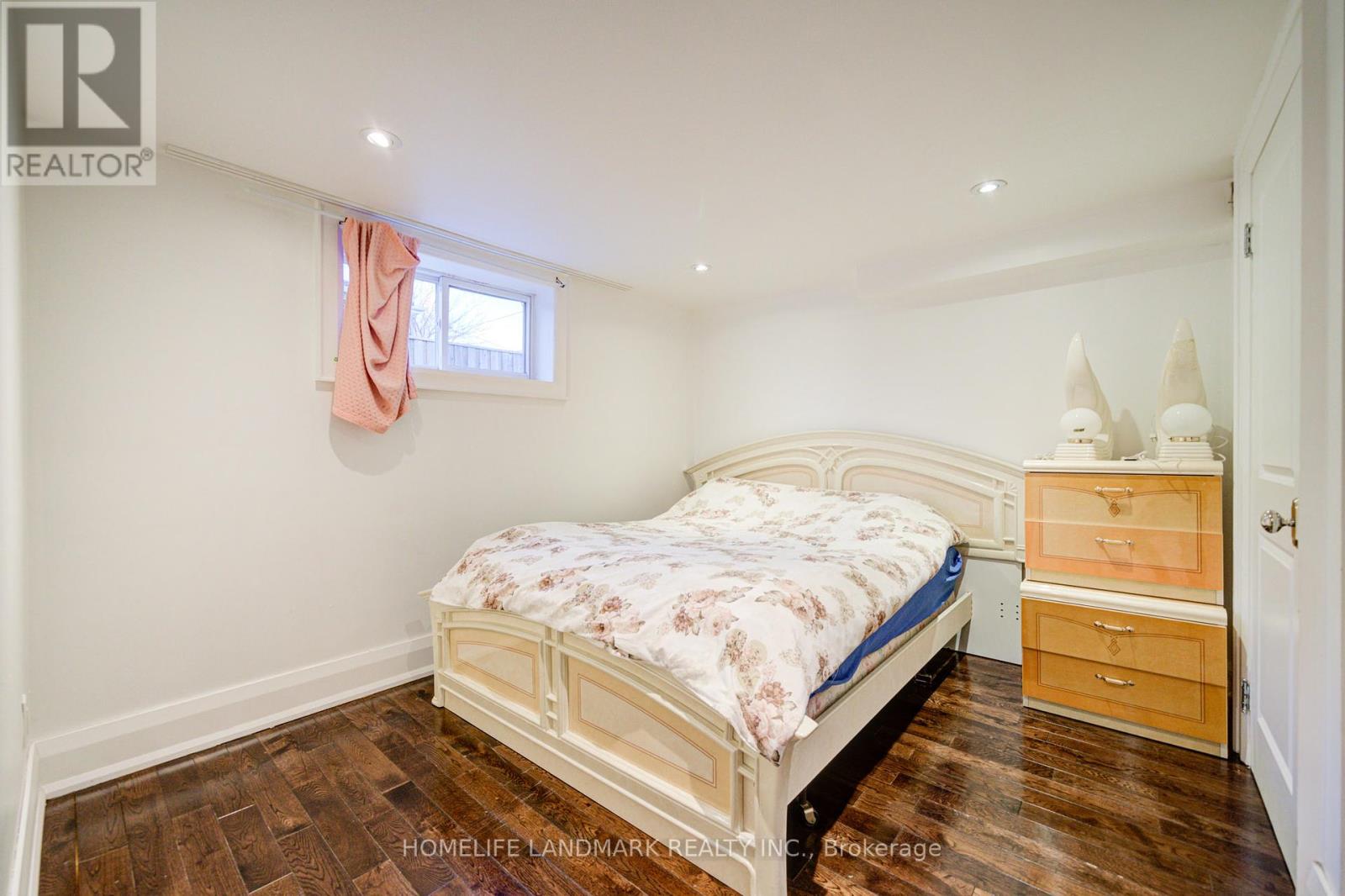 65 Cuffley Crescent S, Toronto, Ontario  M3K 1X4 - Photo 28 - W12069002