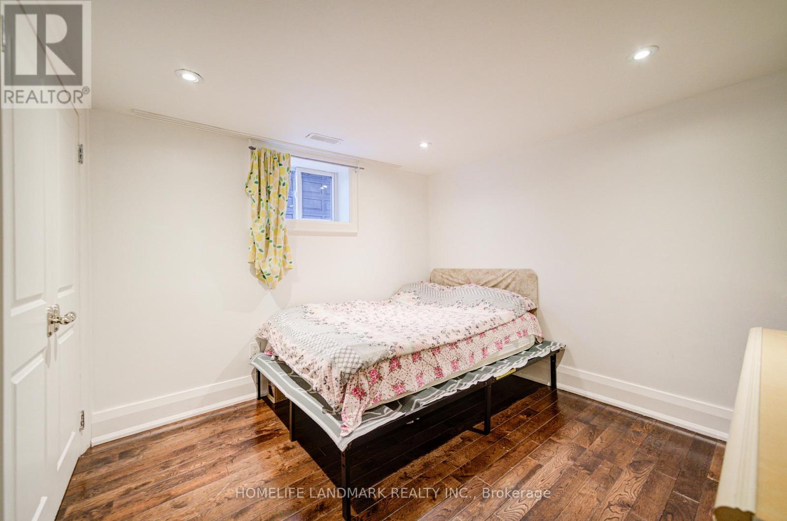 65 Cuffley Crescent S, Toronto, Ontario  M3K 1X4 - Photo 30 - W12069002