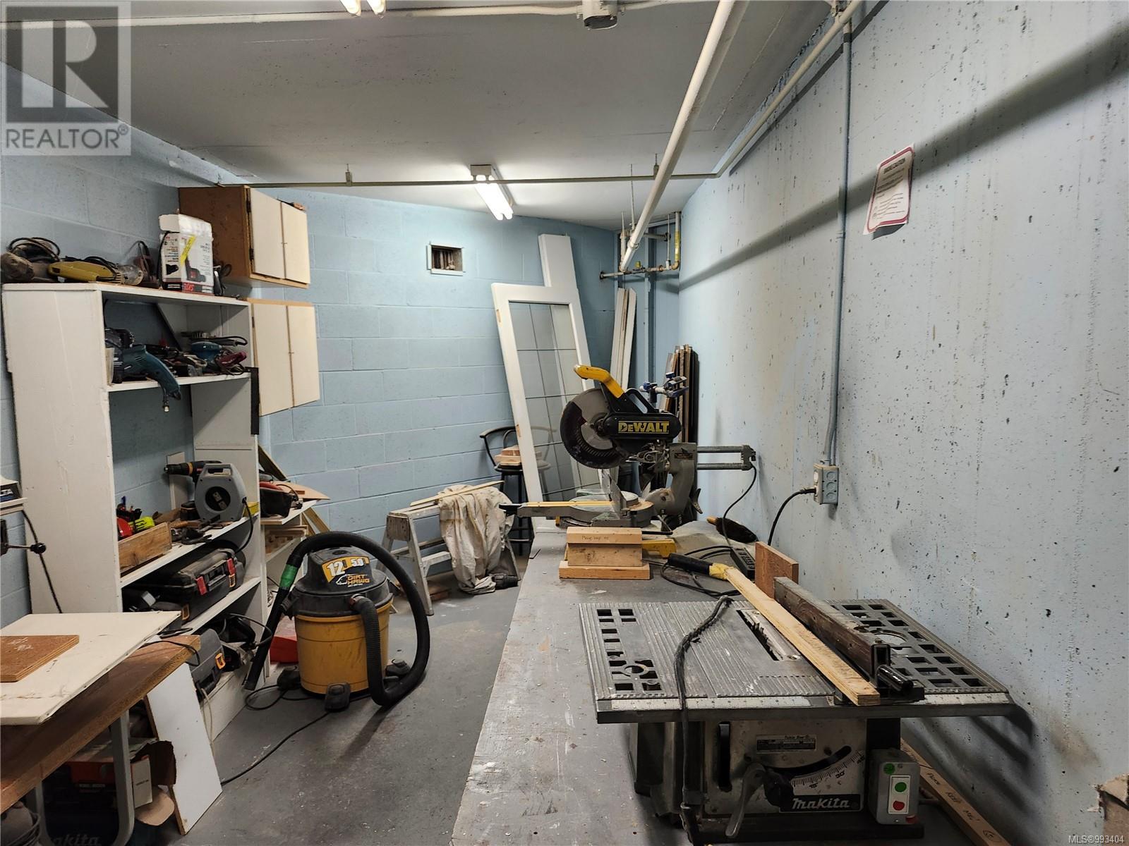 702 327 Maitland St, Victoria, British Columbia  V9A 7G7 - Photo 30 - 993404