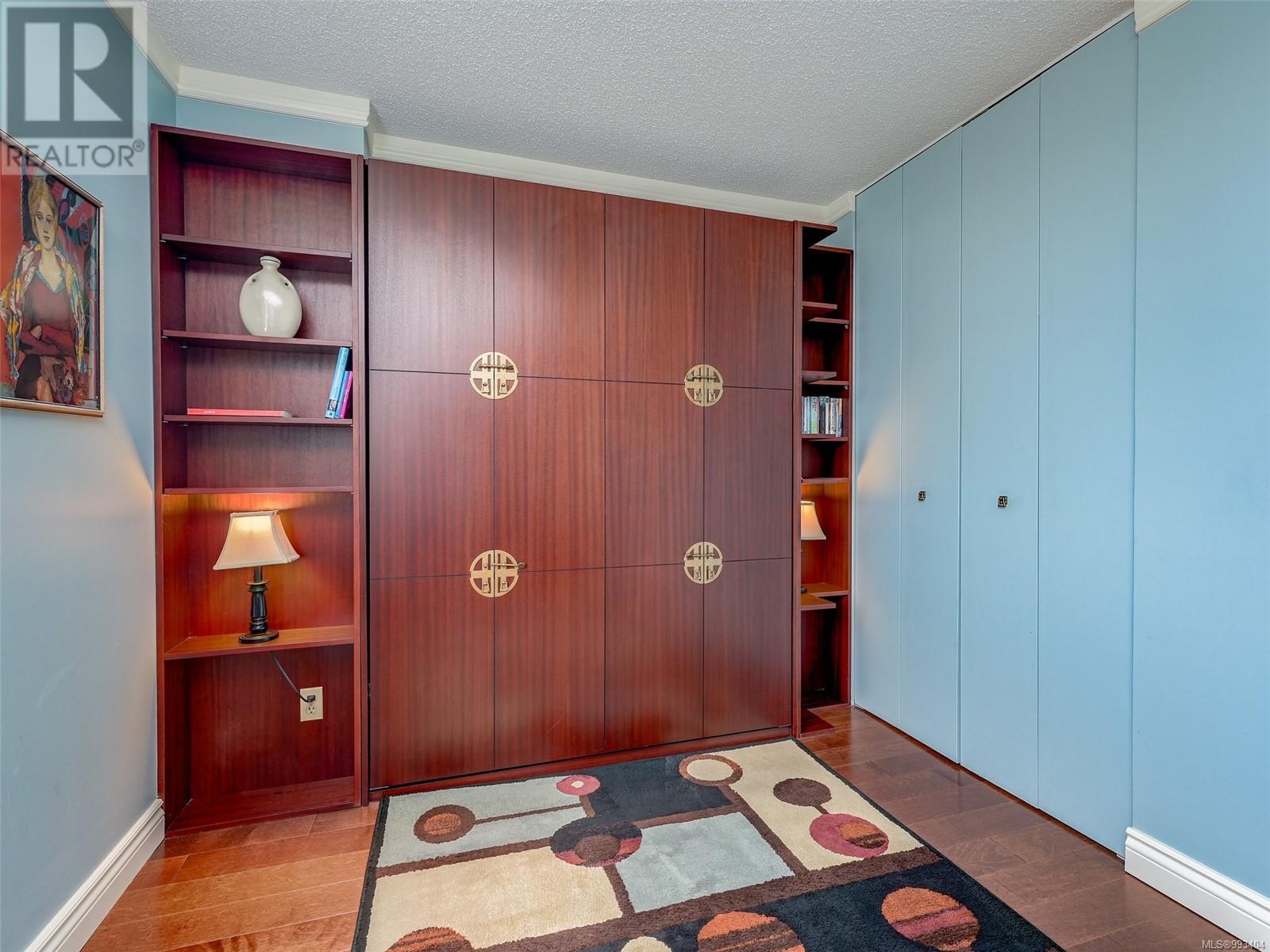 702 327 Maitland St, Victoria, British Columbia  V9A 7G7 - Photo 19 - 993404