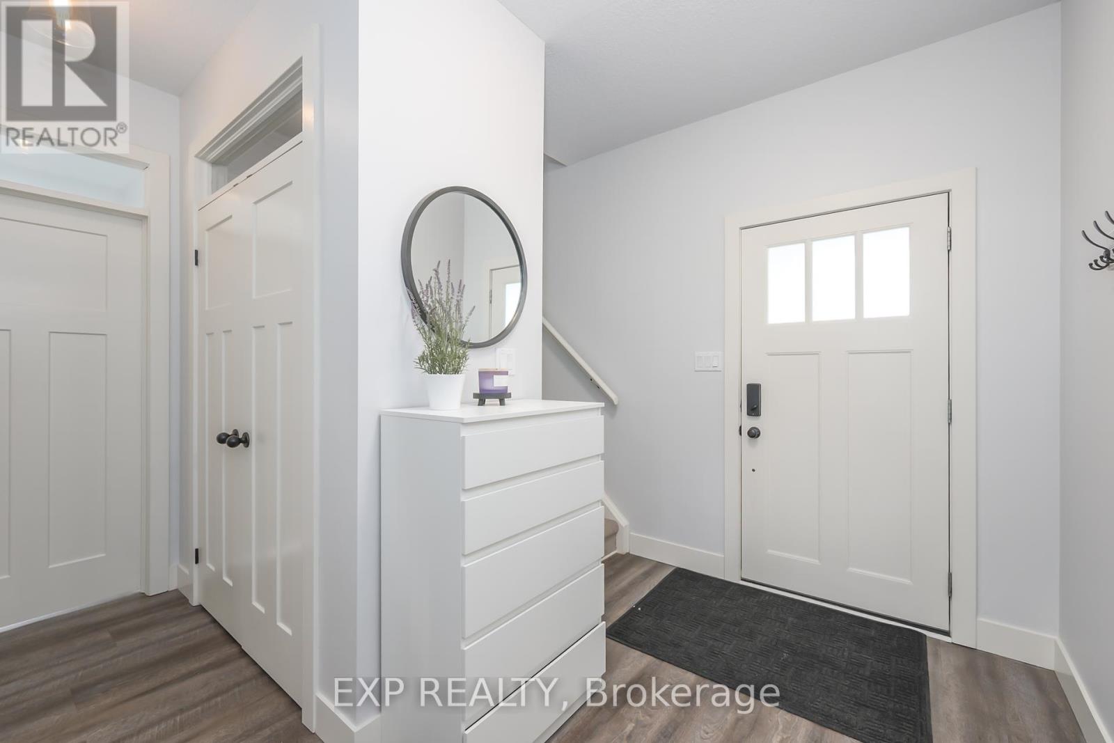 Property at 1276 CRUMLIN SIDE ROAD image 3