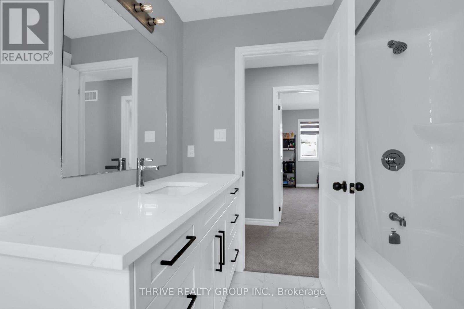 Photo 28 of 37 for 3747 Somerston Crescent