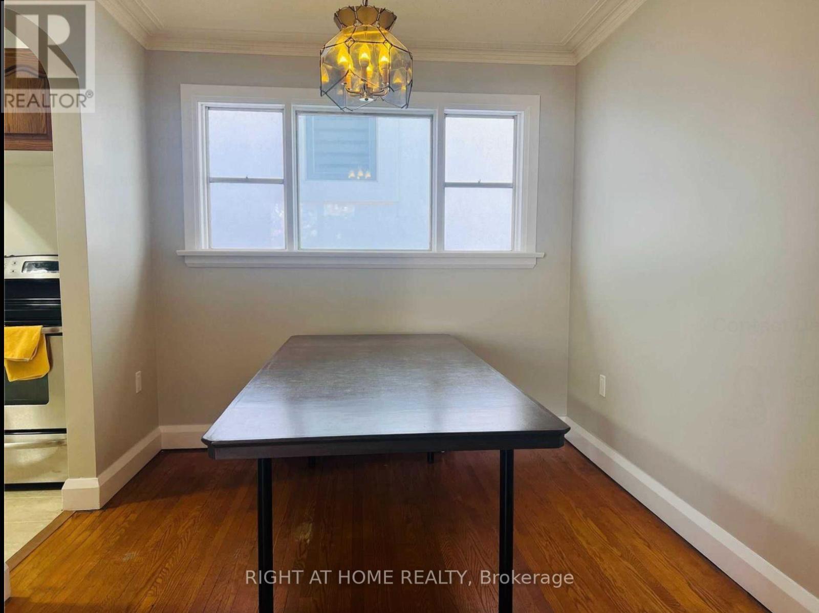 201 Codsell Avenue, Toronto, Ontario  M3H 3W5 - Photo 3 - C12068098