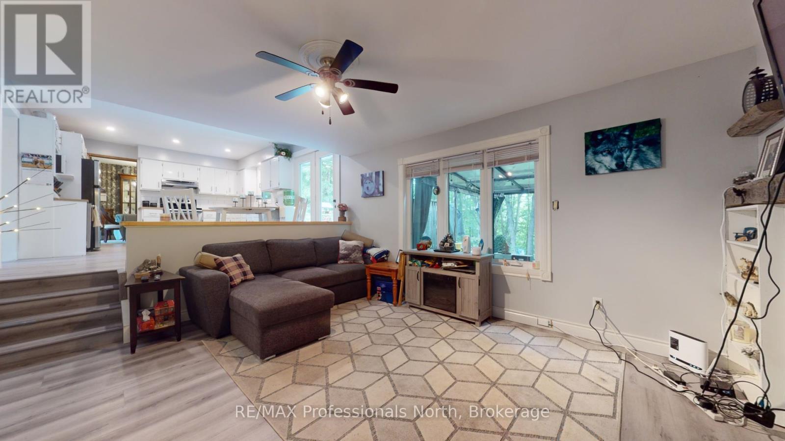 Property at 3 OAK STREET image 5