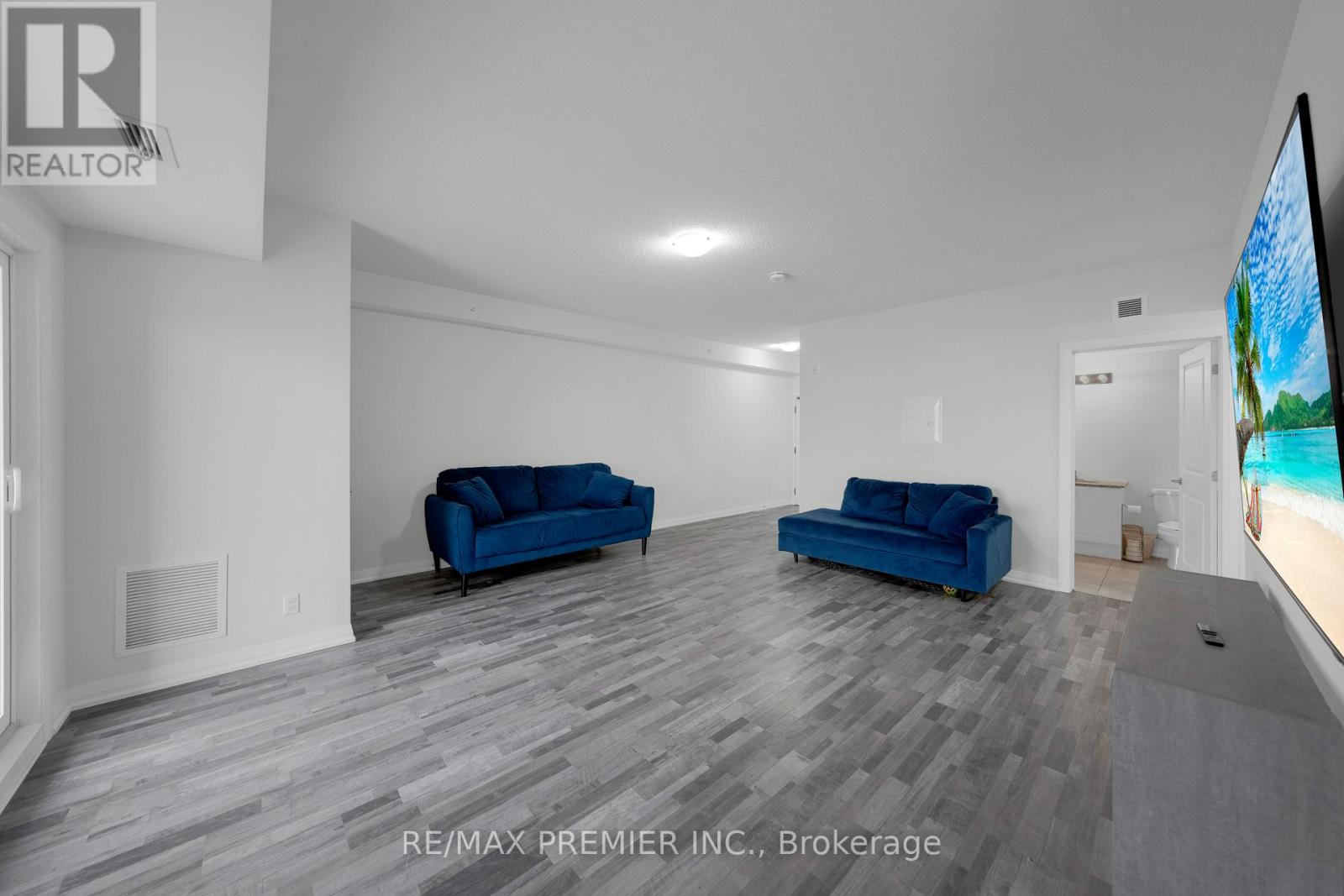 417 - 54 Koda Street, Barrie, Ontario  L9J 0J6 - Photo 6 - S12069122