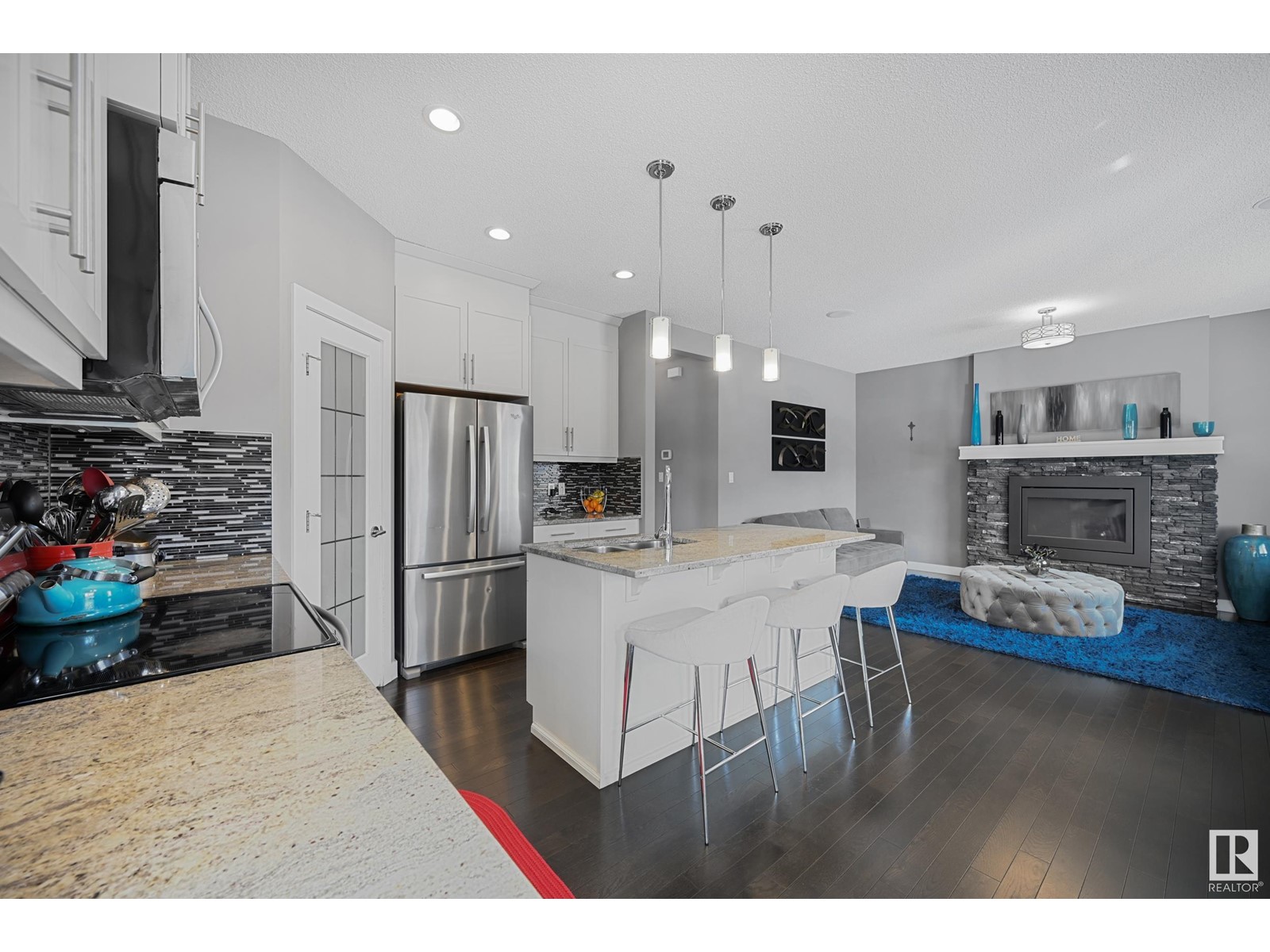 Property at 13715 165 AV NW image 4
