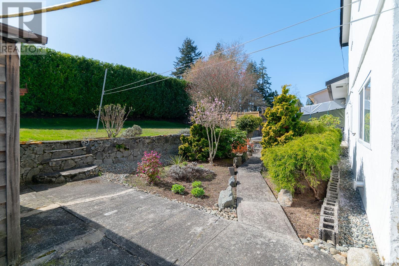 3349 Country Club Dr, Nanaimo, British Columbia  V9T 3B5 - Photo 8 - 993733