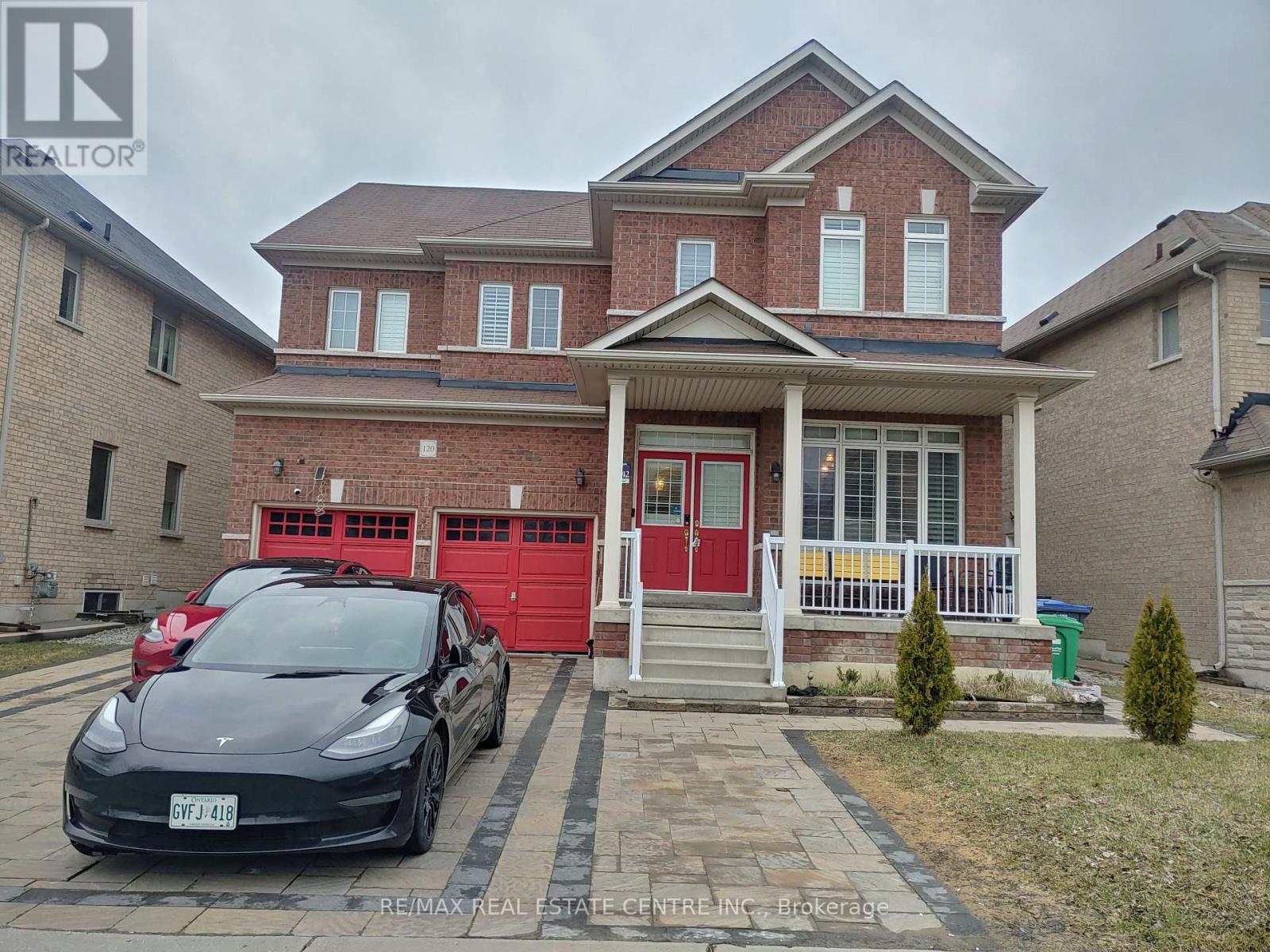 Property at 120 BELLCHASE TRAIL image 1