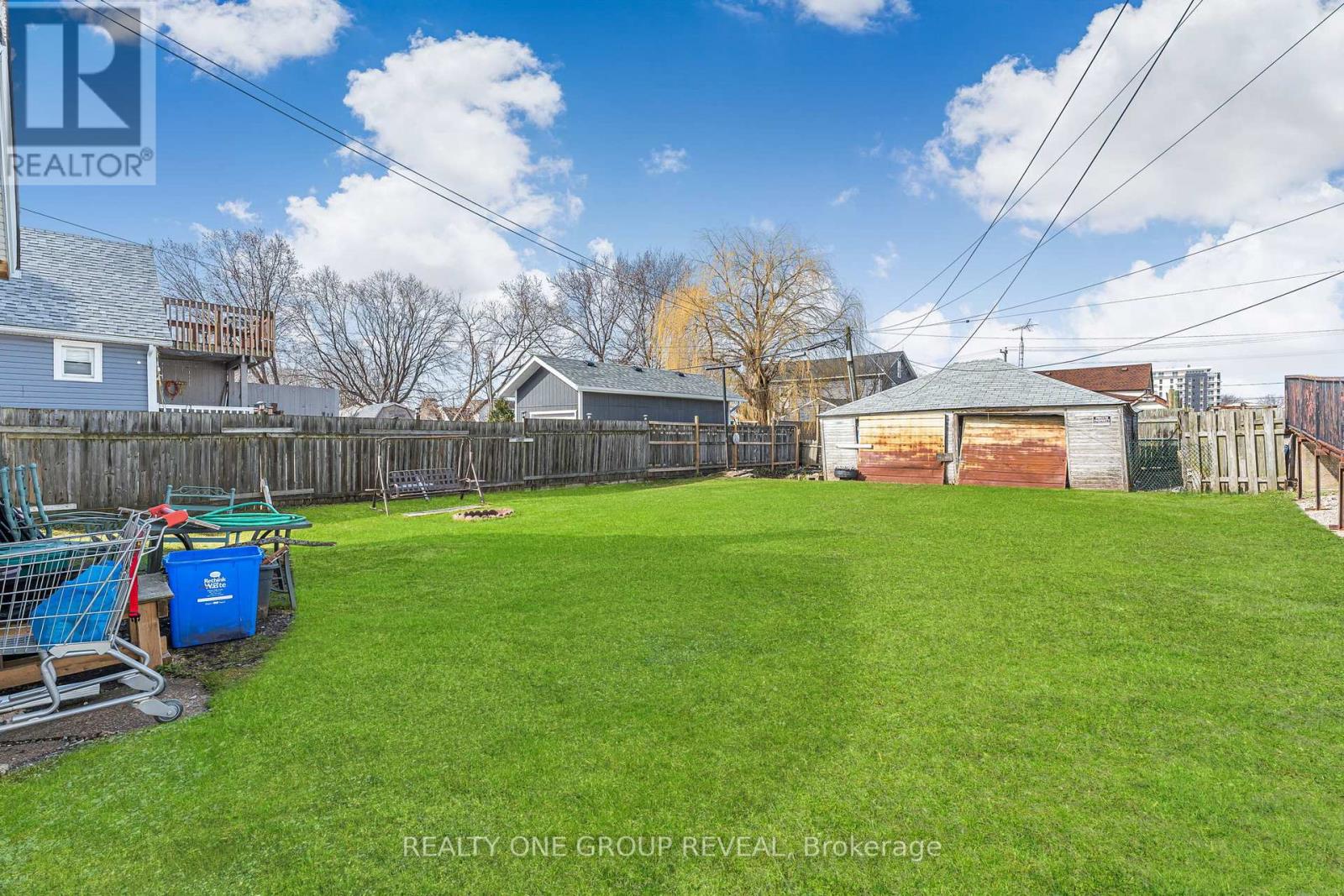160 Fares Street, Port Colborne, Ontario  L3K 1W2 - Photo 19 - X12069178