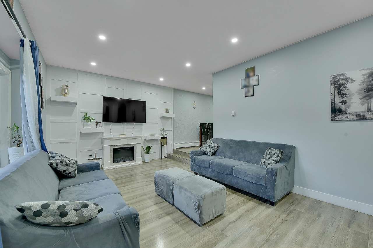 Property at 7774 141B STREET image 2