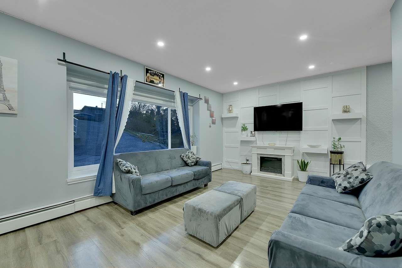 Property at 7774 141B STREET image 3